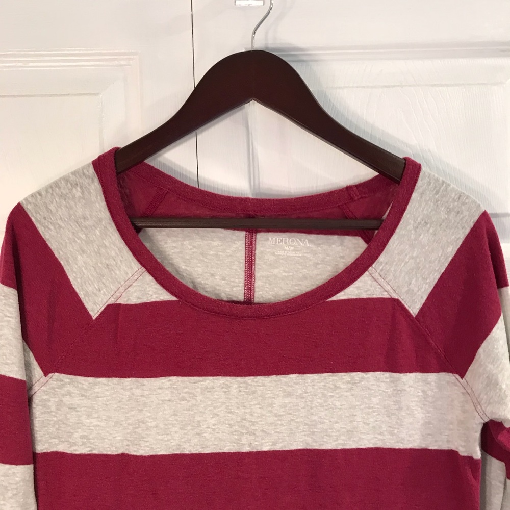 Pink and grey stripe 3/4 sleeve top